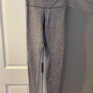 Lululemon Grey Wunder Under Legging size 4